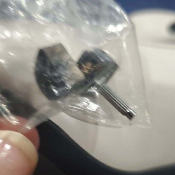 Karl Lagerfeld Soft White Cream Rosalyn Nappa Heels - Picture 13 of 13